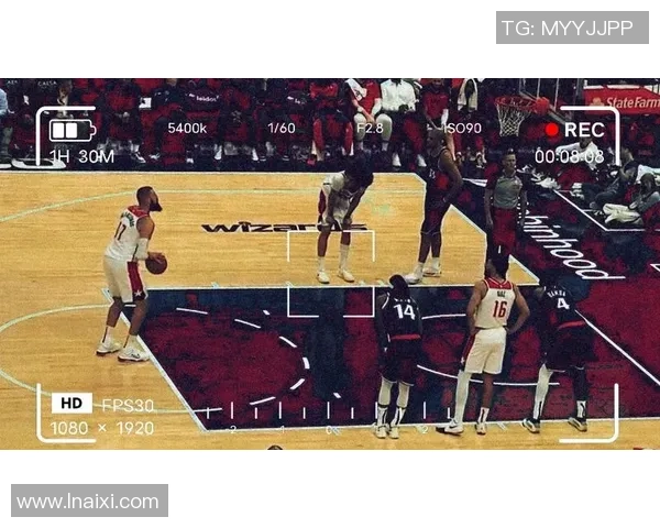 火箭队与快船队精彩对决全场回放回顾2019年12月20日比赛亮点分析