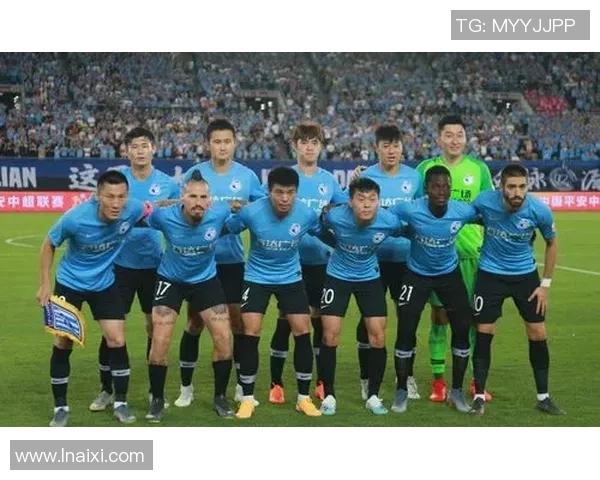 长春农商银行与大连队的精彩对决揭示足球战术与团队协作的重要性